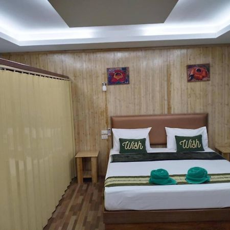 The Royal Bamboo Lodges - Sha Certified Khao Sok National Park 외부 사진