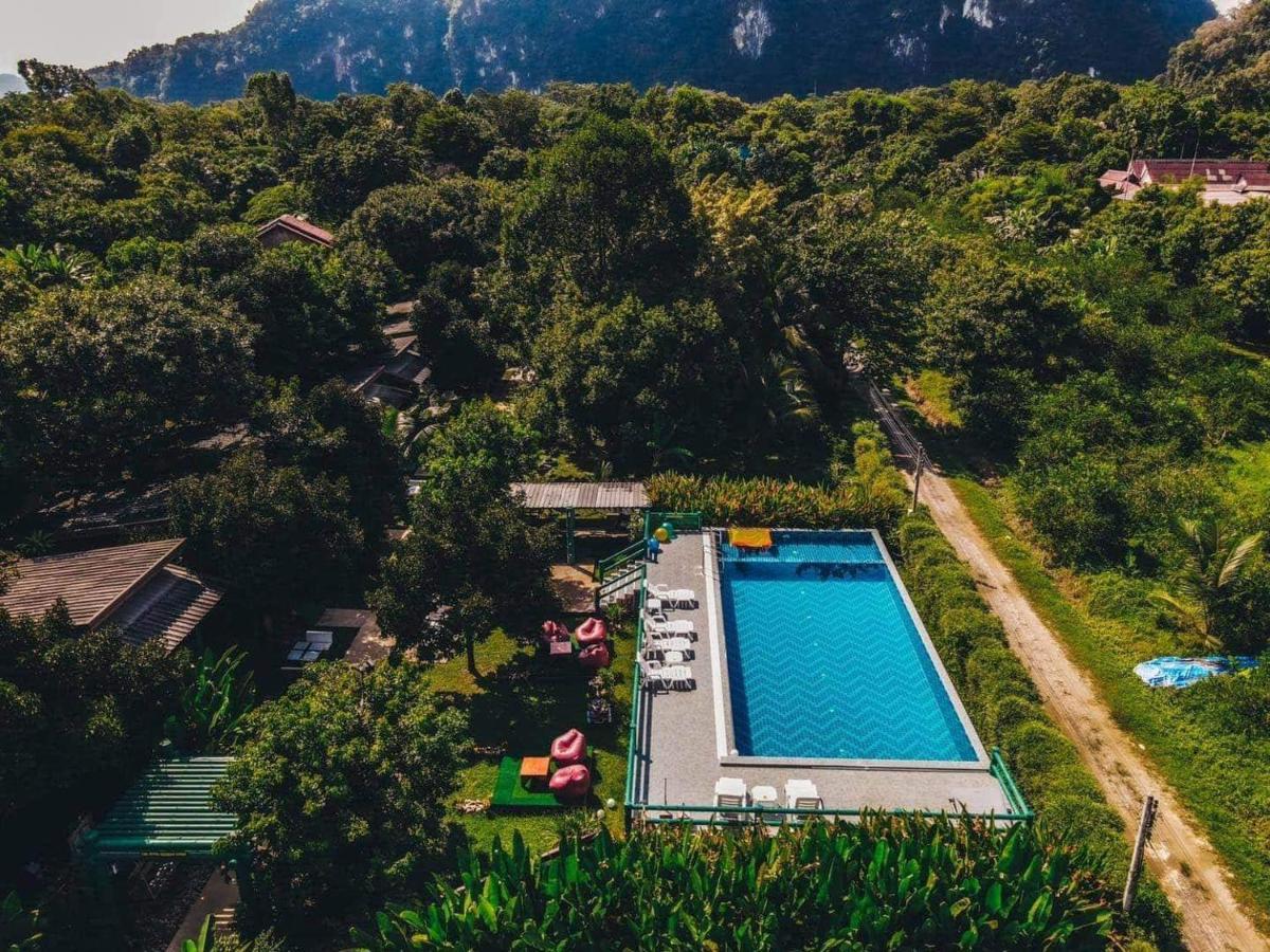 The Royal Bamboo Lodges - Sha Certified Khao Sok National Park 외부 사진