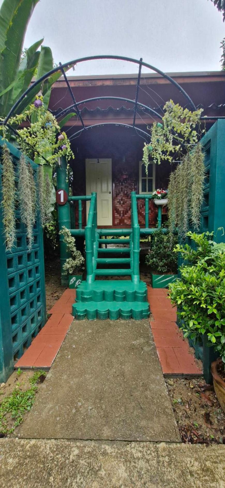 The Royal Bamboo Lodges - Sha Certified Khao Sok National Park 외부 사진