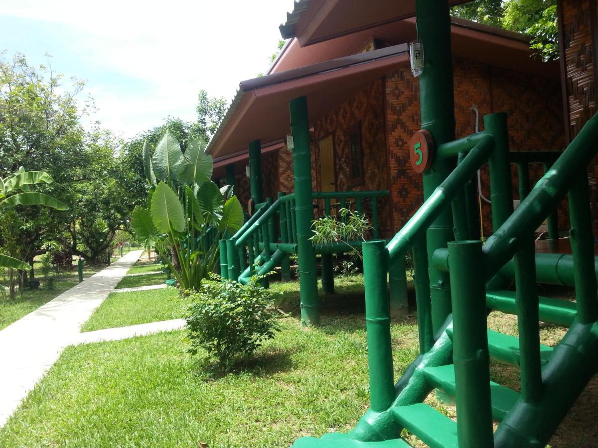 The Royal Bamboo Lodges - Sha Certified Khao Sok National Park 외부 사진